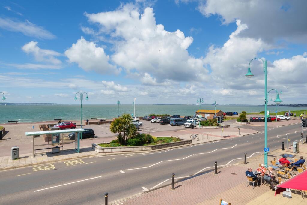 Main image of property: Solent Court Mansions, Lee-on-the-Solent, PO13 9LE