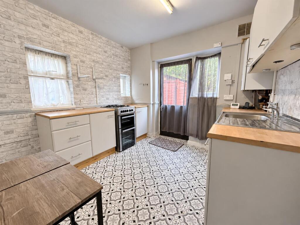 Apartment in Coventry - View 4