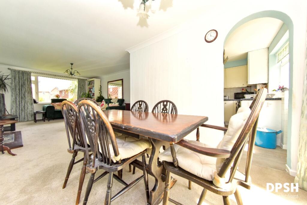 Highfield Close, Gildersome, Leeds - View 5