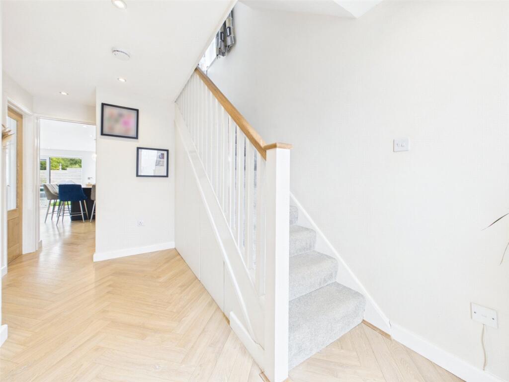 House in Plymouth - View 3