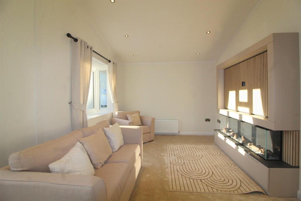 Arkley Park, Barnet - More