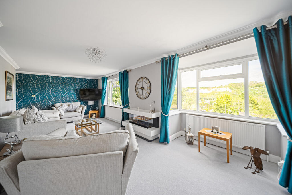 Main image of property: Hilltop Road, Whyteleafe, CR3