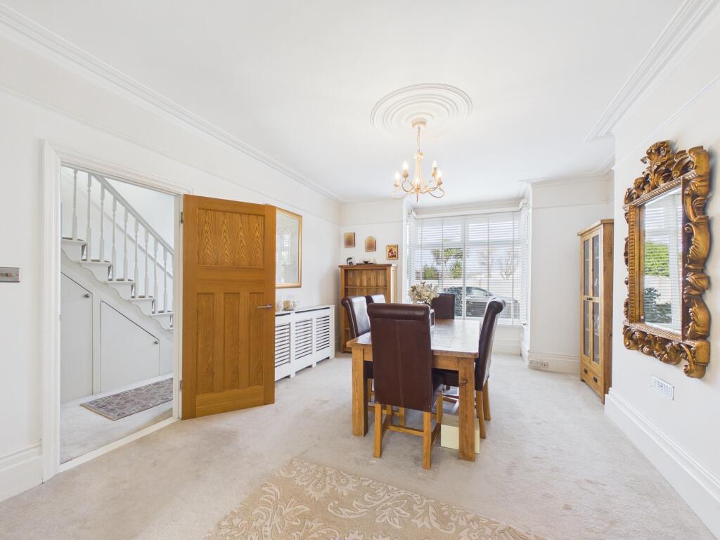 House in Portsmouth, North End - View 5