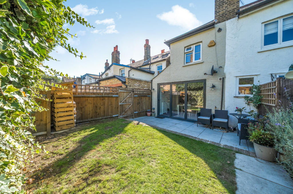 Crown Lane, Chislehurst, Kent, BR7 photo 4