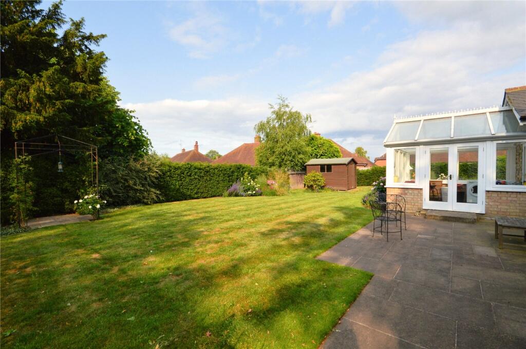 Halstead Road, Earls Colne, Colchester, Essex, CO6 photo 2