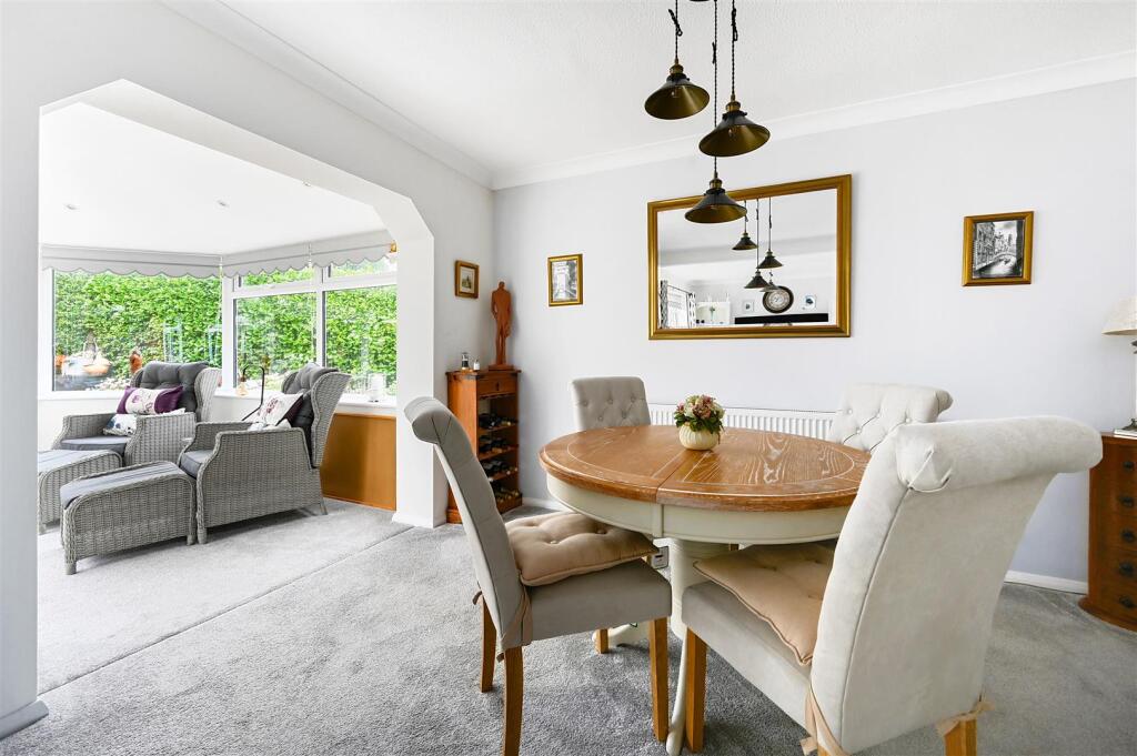 House in Tonbridge - More