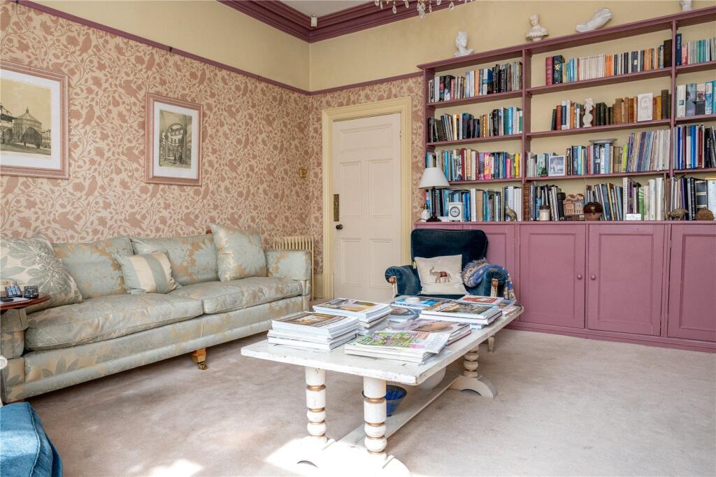 House in Birmingham, Moseley - More