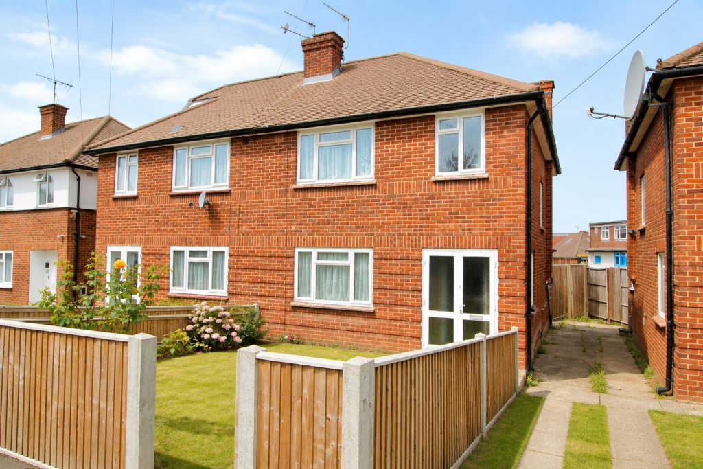 Main image of property: Hedgerley Gardens, Greenford