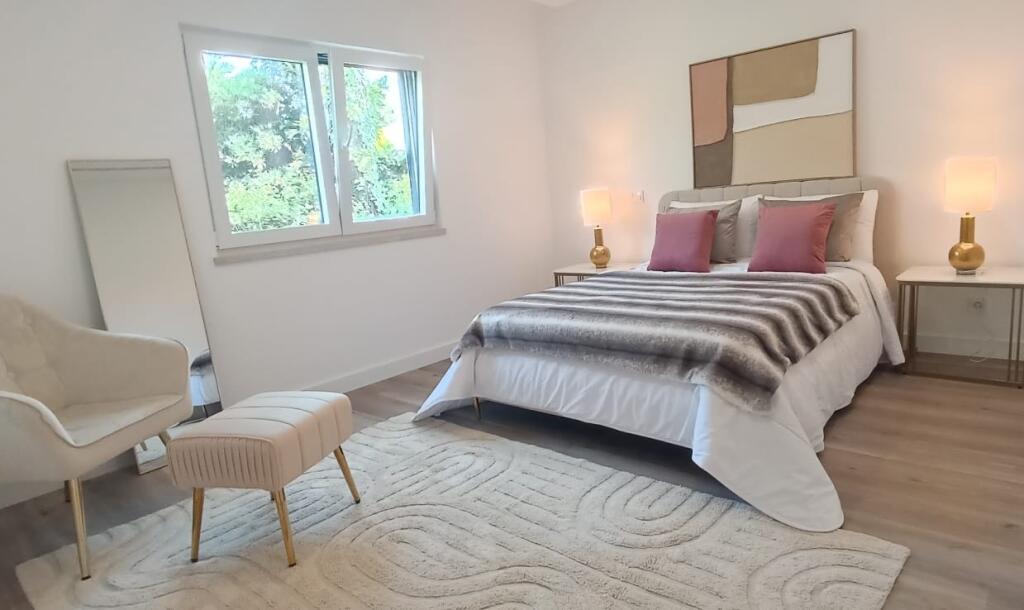 Main image of property: Lisbon, Lisbon