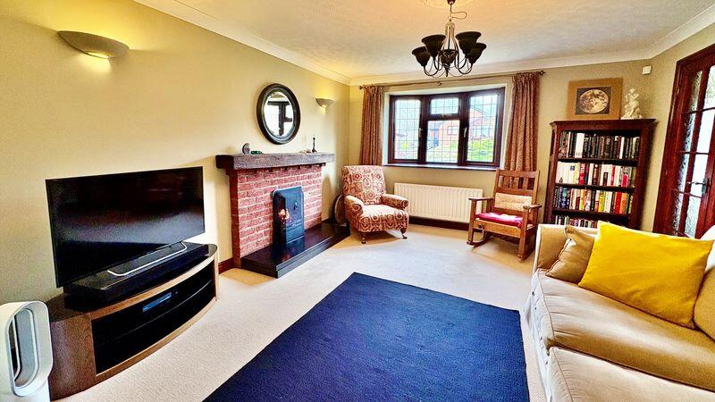 Meadow Rise, Lea, Gainsborough photo 3