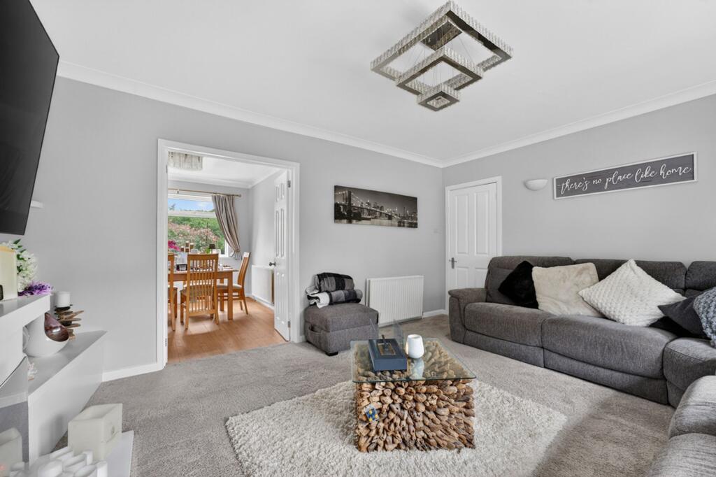 House in Christchurch, Southbourne, Bournemouth - View 2