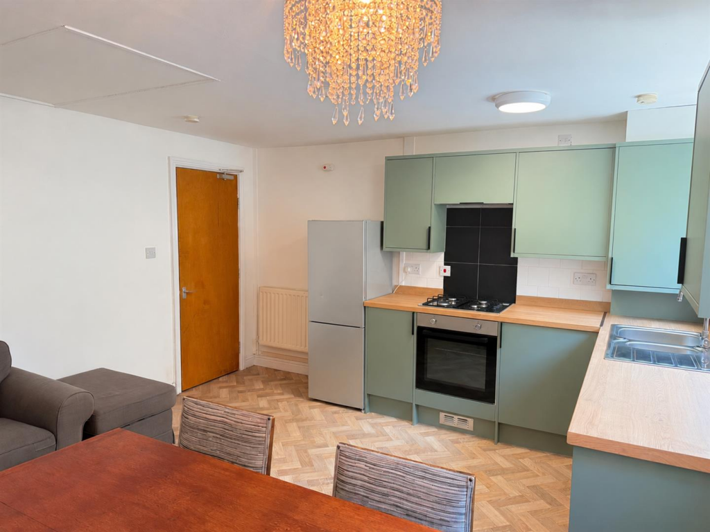 Main image of property: High Street, Bangor