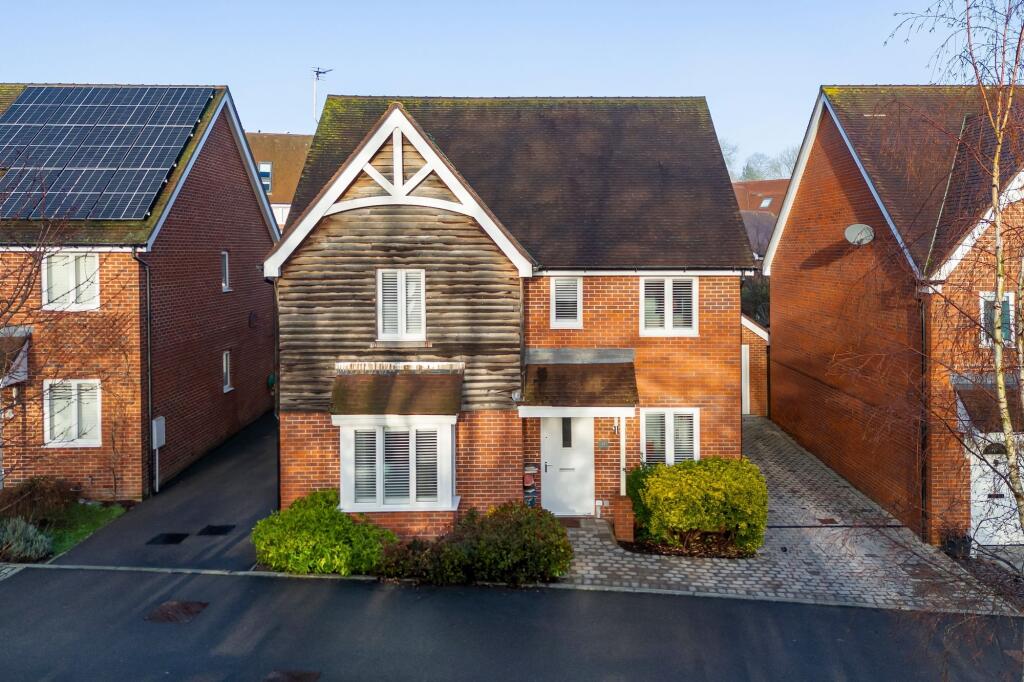 Main image of property: Meadowsweet Drive, Lindfield, RH16