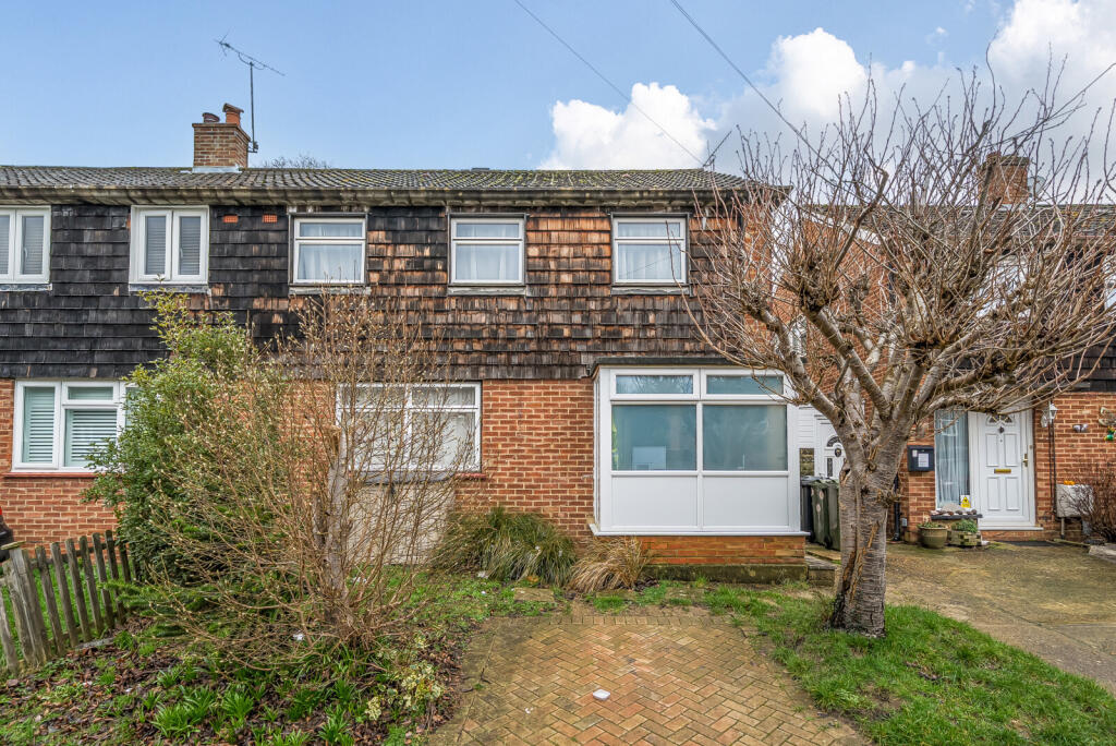 Main image of property: Little Hide, Guildford, GU1