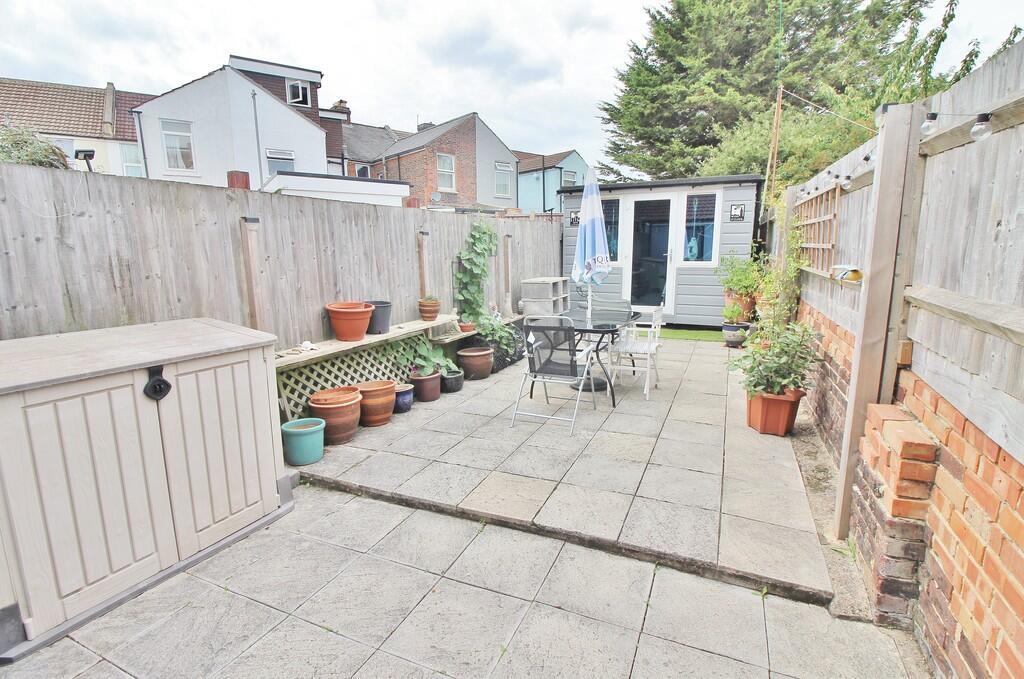 House in Portsmouth - View 5