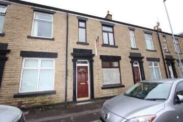 3-bed terraced on Entwistle Road, Hamer, Rochdale, £135,000