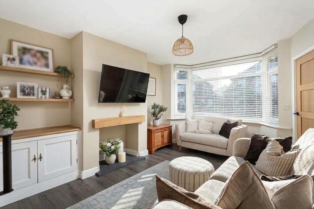 House in York - View 2