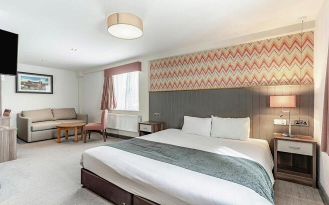 8690271-interior13.jpg