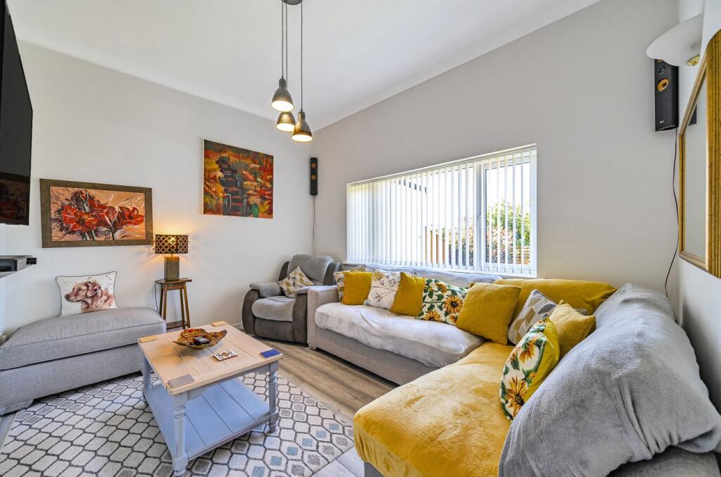 House in Brixham, Torbay - View 3
