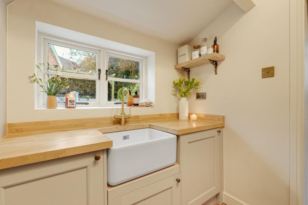 Green Lane, Church Lawford, Rugby Warwickshire CV23 9EF - More