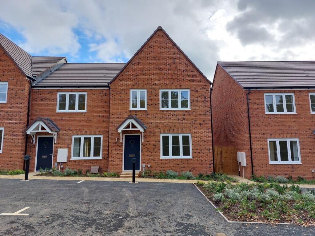 Main image of property: HOPFIELDS,
Leadon Way,
Ledbury,
HR8 2WF