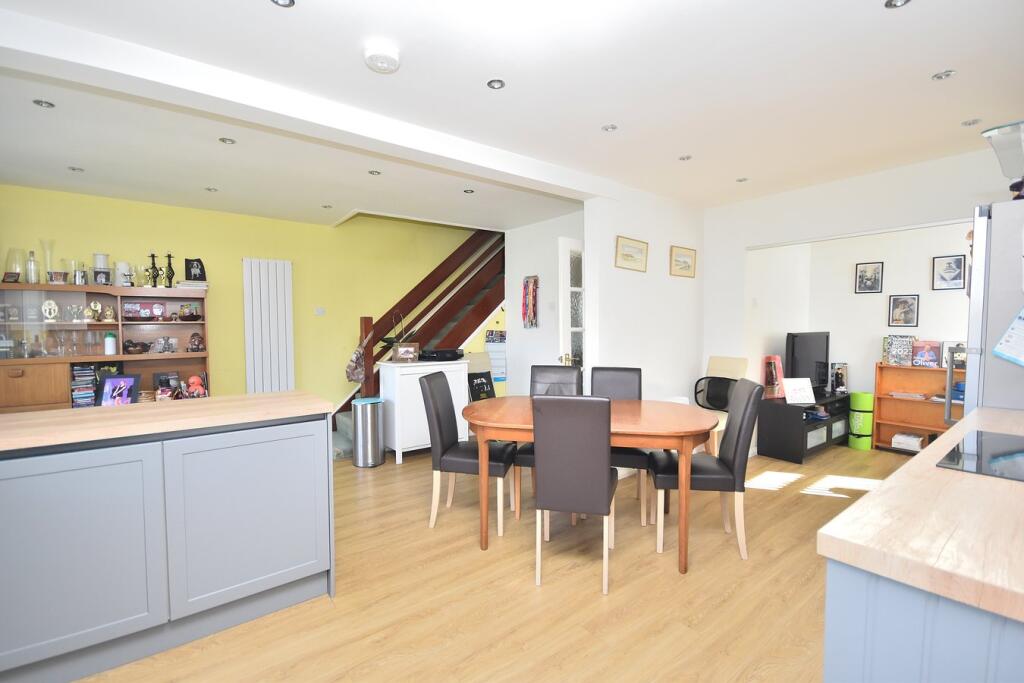 House in Northampton, Hackleton - View 3