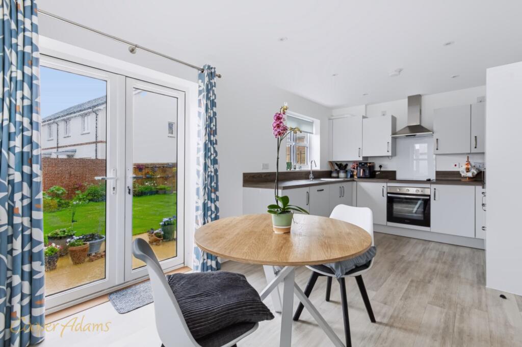 Mildenhall Row, Angmering, BN16 photo 4