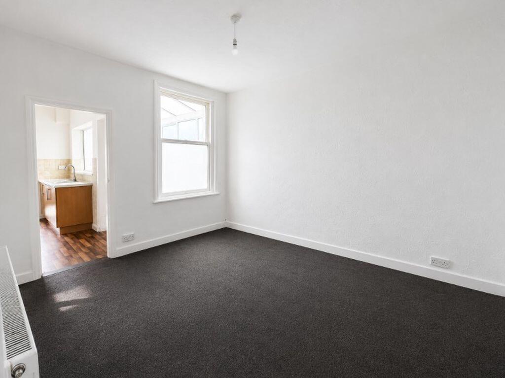 House in Gosport, Hampshire - View 4