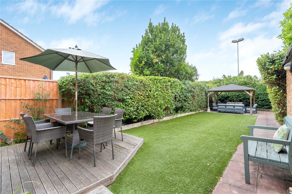 House in Twickenham, Whitton - View 5