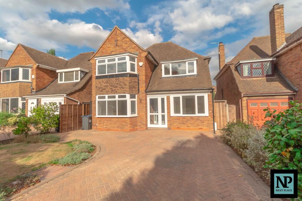 Main image of property: Eachelhurst Road, Sutton Coldfield, B76