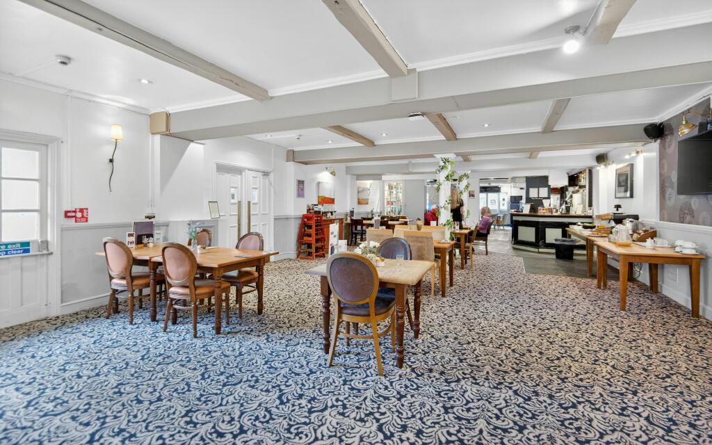 8685238-interior03.jpg