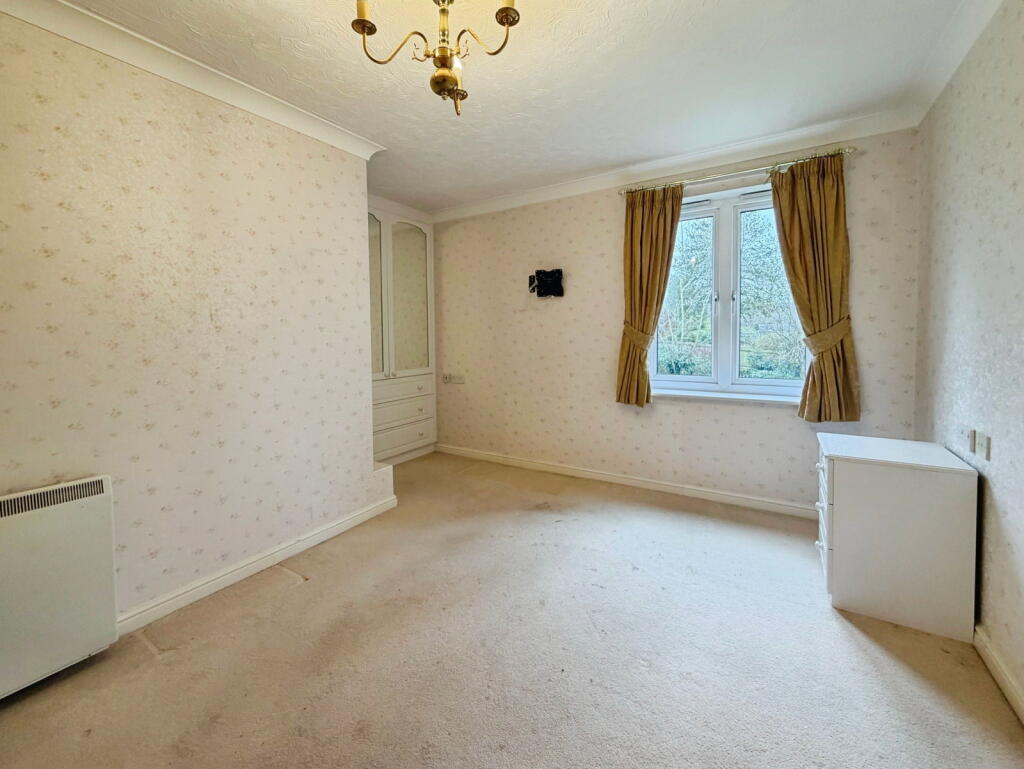 Additional image 7 of Apartment 16, Aire Valley Court, Bingley, BD16 1HR
