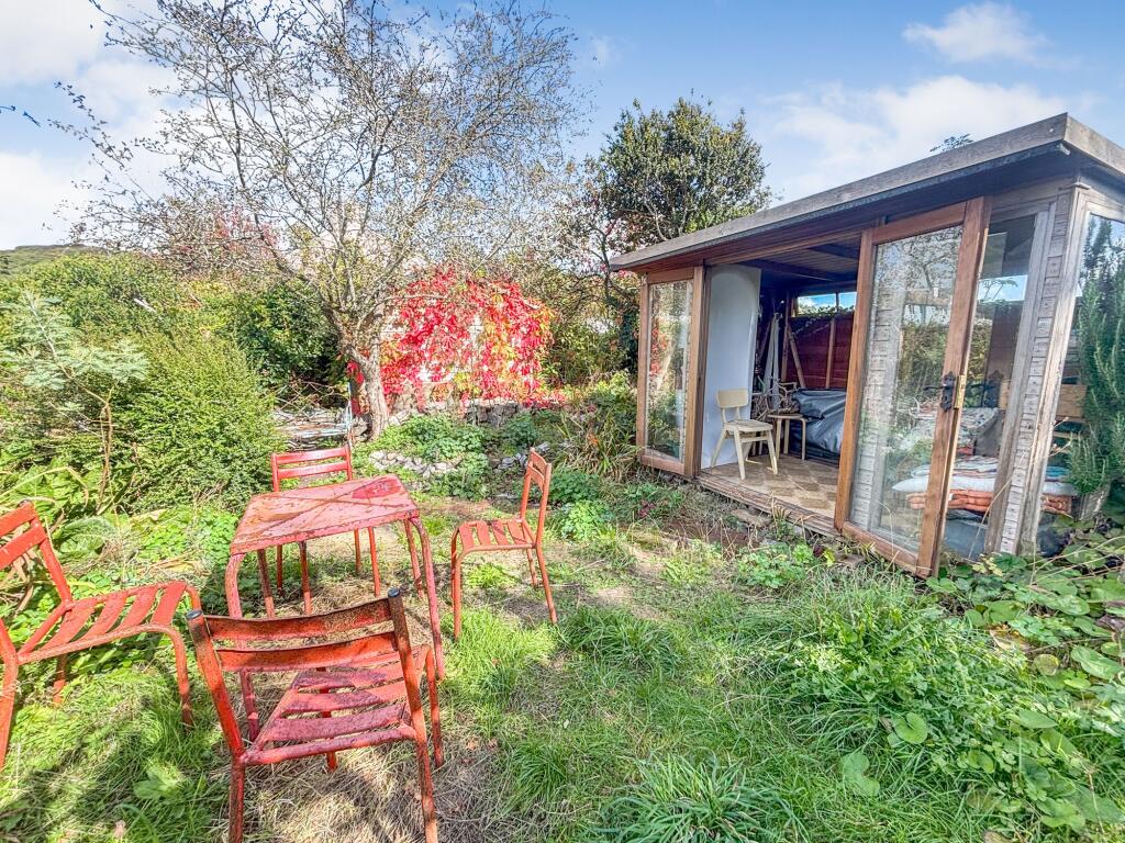 House in Teignbridge, Ashburton - More