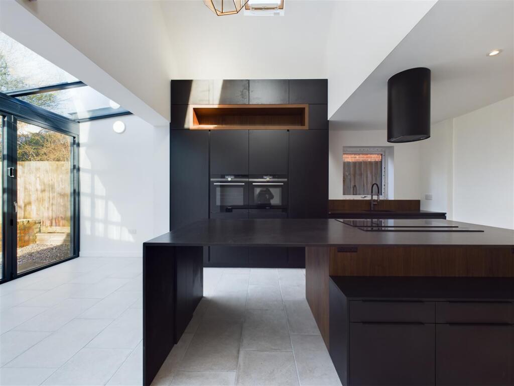 House in Stevenage - View 4