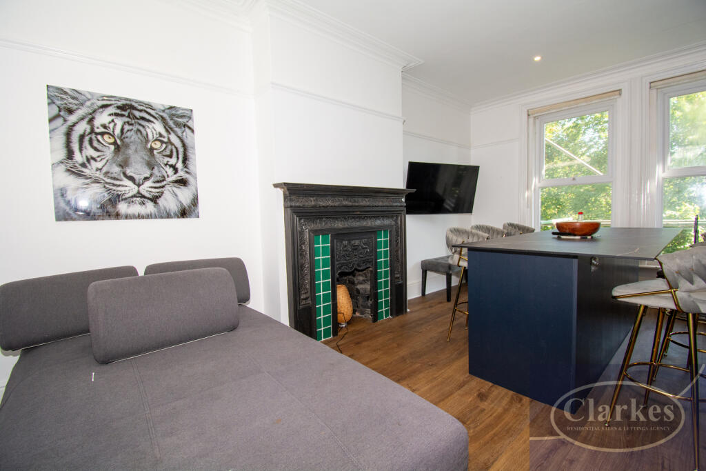 House in Bournemouth, Springbourne - View 4