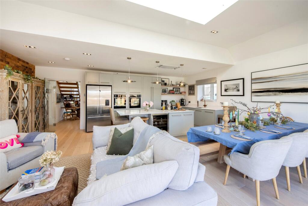 House in Chichester, West Wittering - View 4