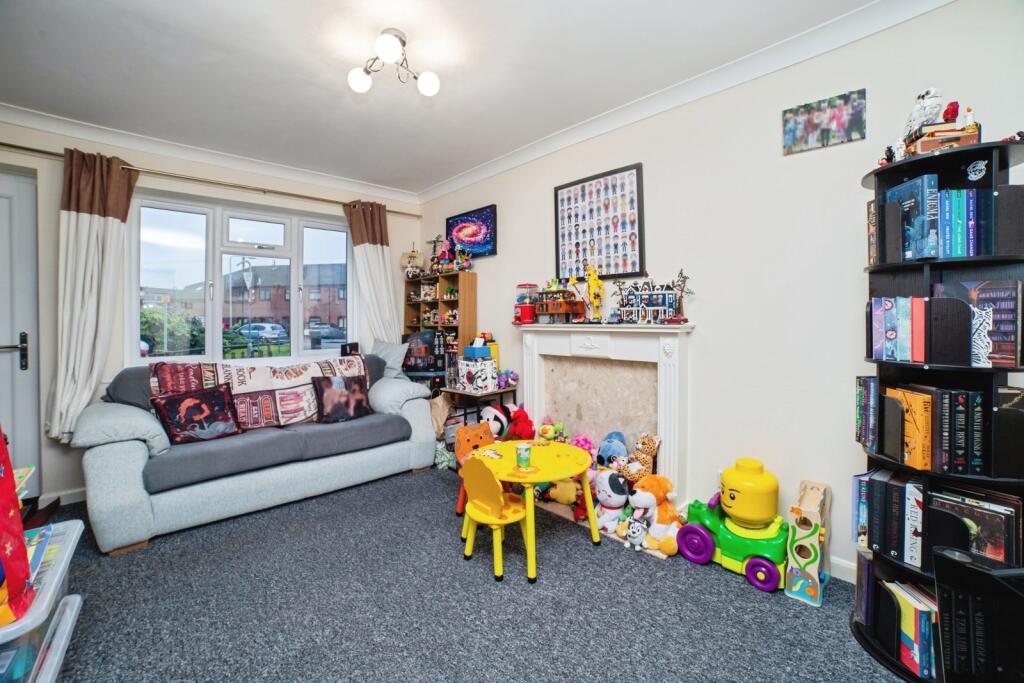 Bowne Street, Sutton-in-Ashfield, Nottinghamshire, NG17 photo 4