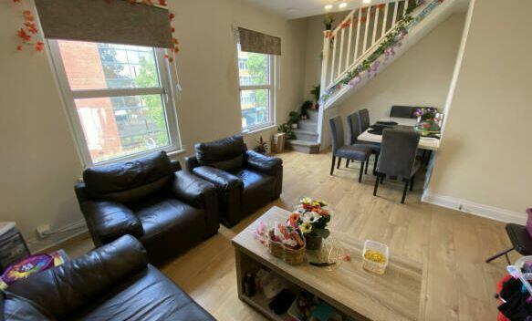 2-bed apartment on 84B Staines Road, Hounslow, Middlesex, TW3 3LF, £210,000