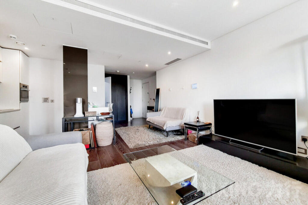 Main image of property: 335 Strand, Strand, WC2R 1HA