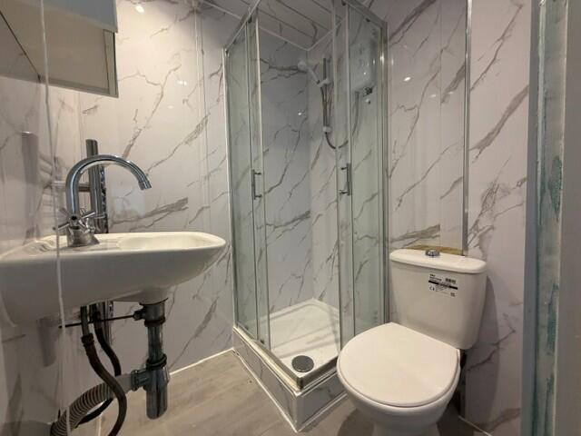 Apartment in Luton - View 4