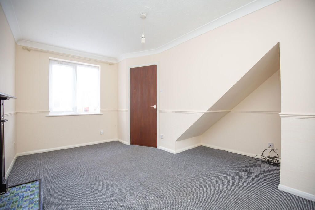 Barnsley Close, Atherstone photo 4
