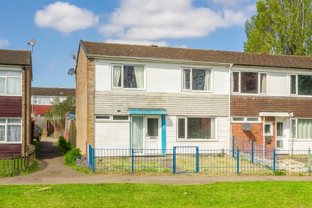 Main image of property: Queensway, Wellingborough