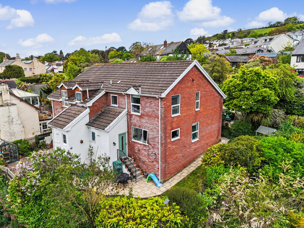 Main image of property: Farthings, Shute Hill, Bishopsteignton