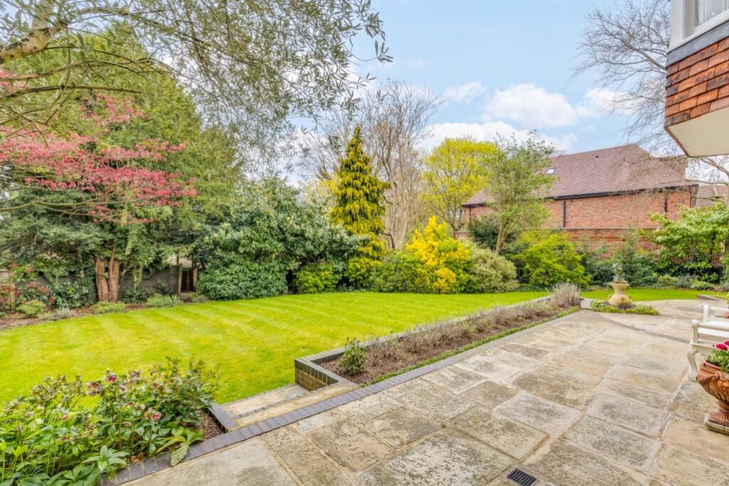 Property photo 11