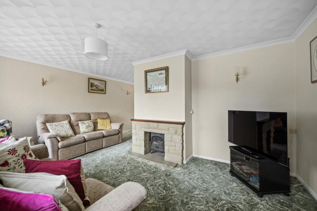 House in Swanley, Crockenhill - More