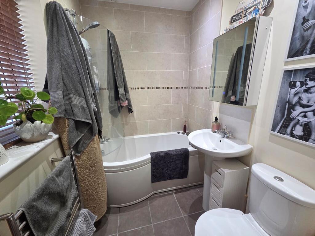 Additional image 104 of Oak Court, Harrison Road, Four Oaks, Sutton Coldfield, West Midlands, B74 4JL