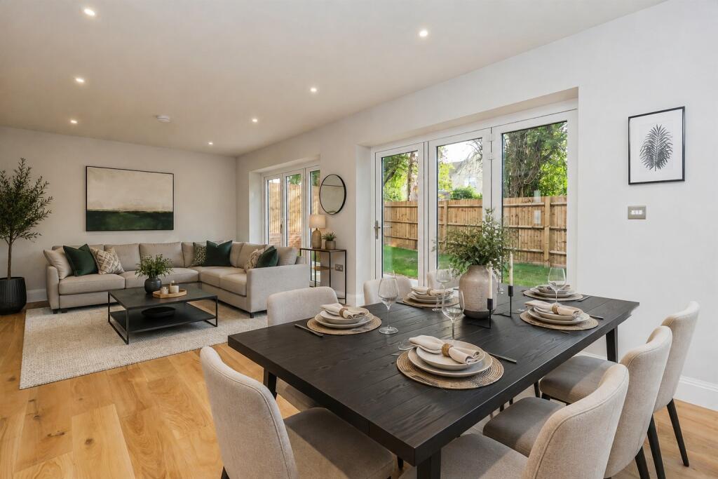 House in Bristol, Little Stoke - View 2