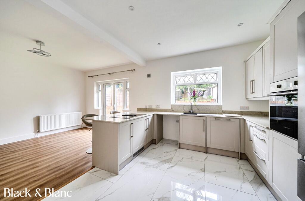House in London - View 4