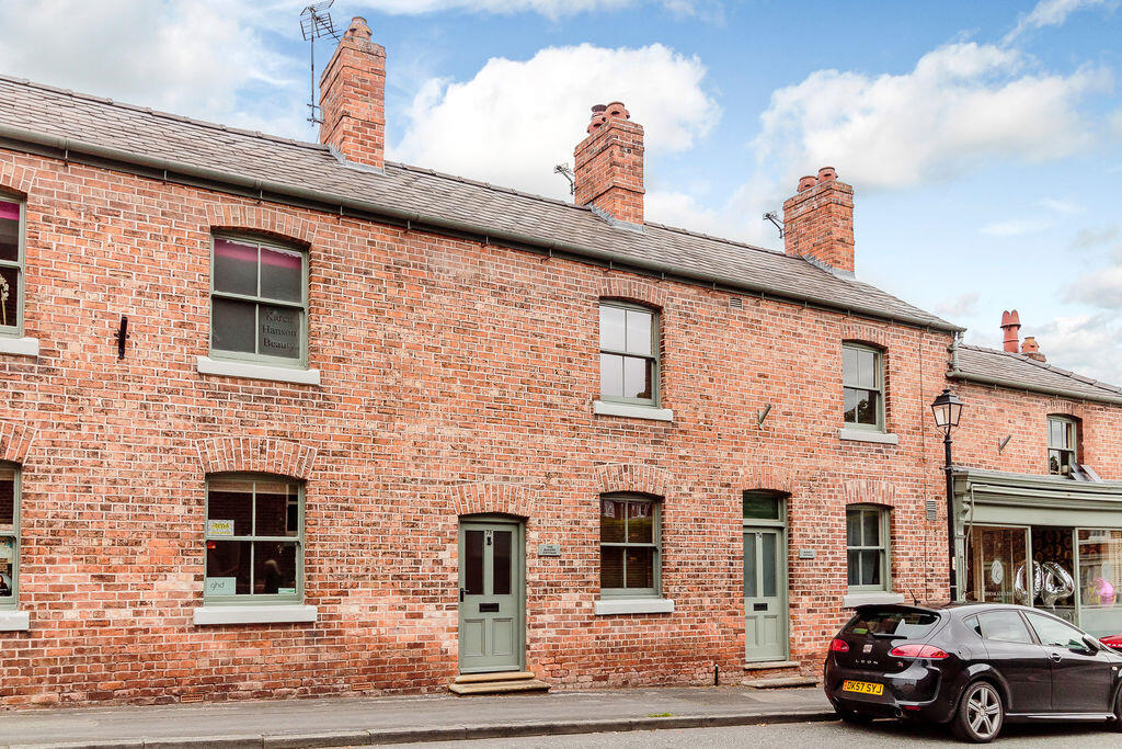Main image of property: 75 High Street, Chester
