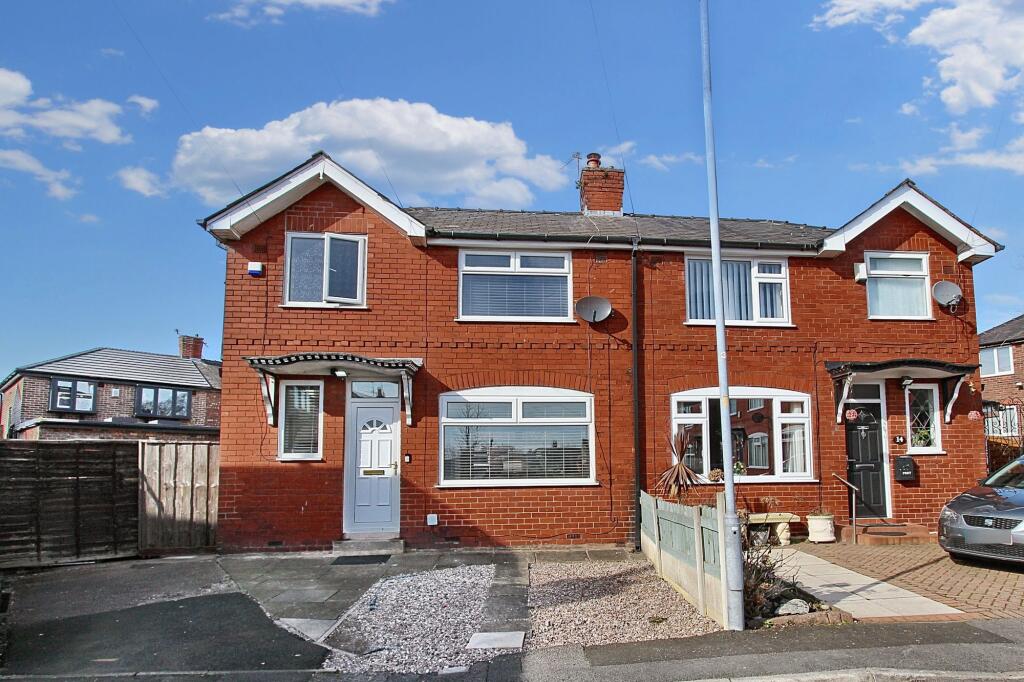 Main image of property: Cotswold Close, Prestwich, M25